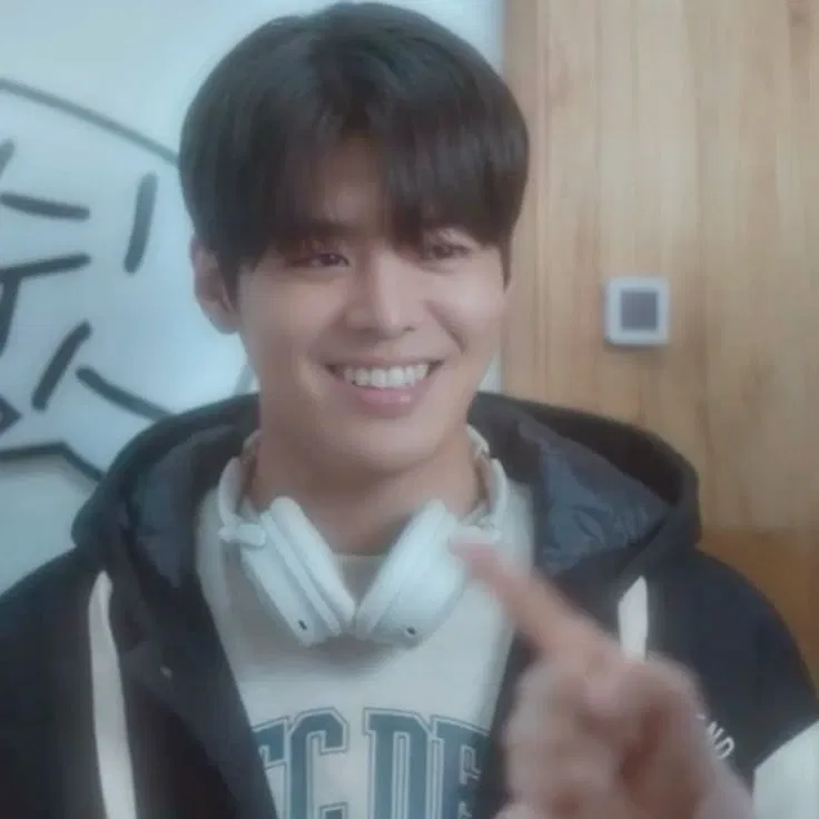 Avatar of Ha Eun-Gyeol