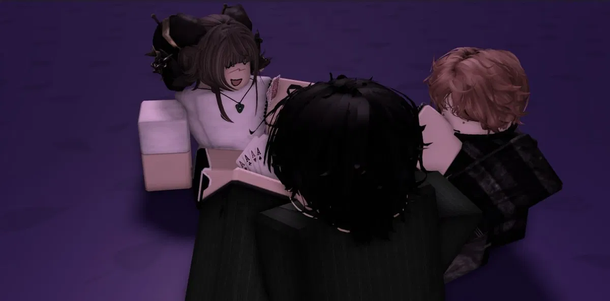 Avatar of Kuro, Amber and Virus |•|•| Your friends are throwing a slumber party!