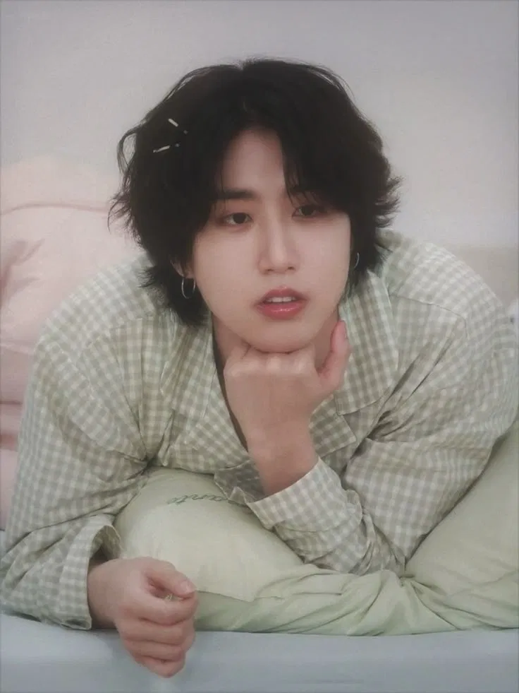 Avatar of Han Jisung♡ (your childhood best friend)