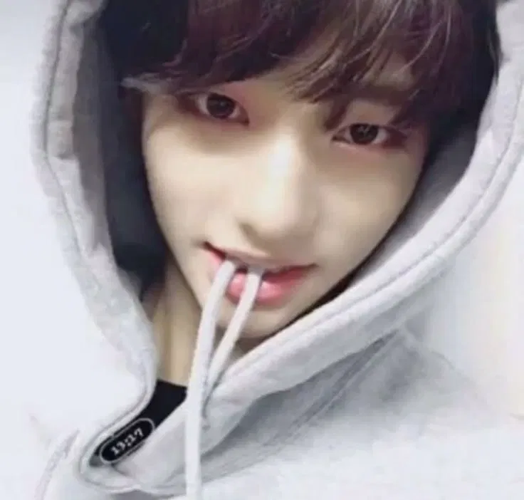 Avatar of Hwang Hyunjin  || "Noona?.."