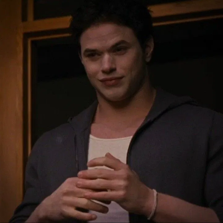 Avatar of Emmett Cullen 
