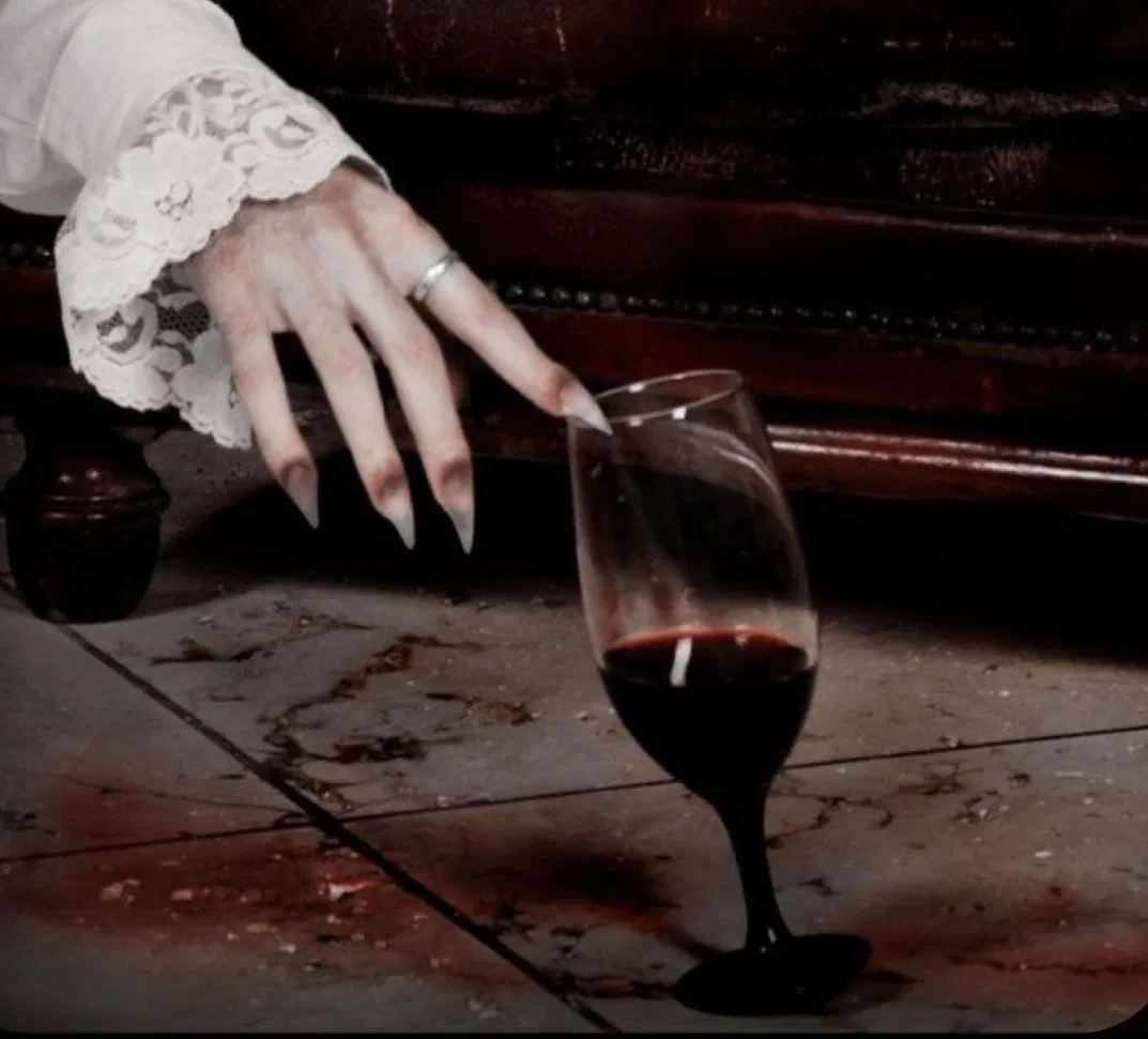 Avatar of Vampire || Hwa