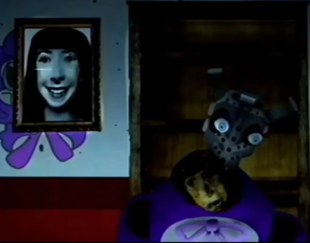 Avatar of [ * SUSAN WOODINGS ]