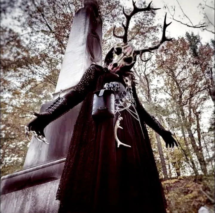 Avatar of Mar "sociopathic cultist" [MUSICMANIA+3 NEW INTROS]