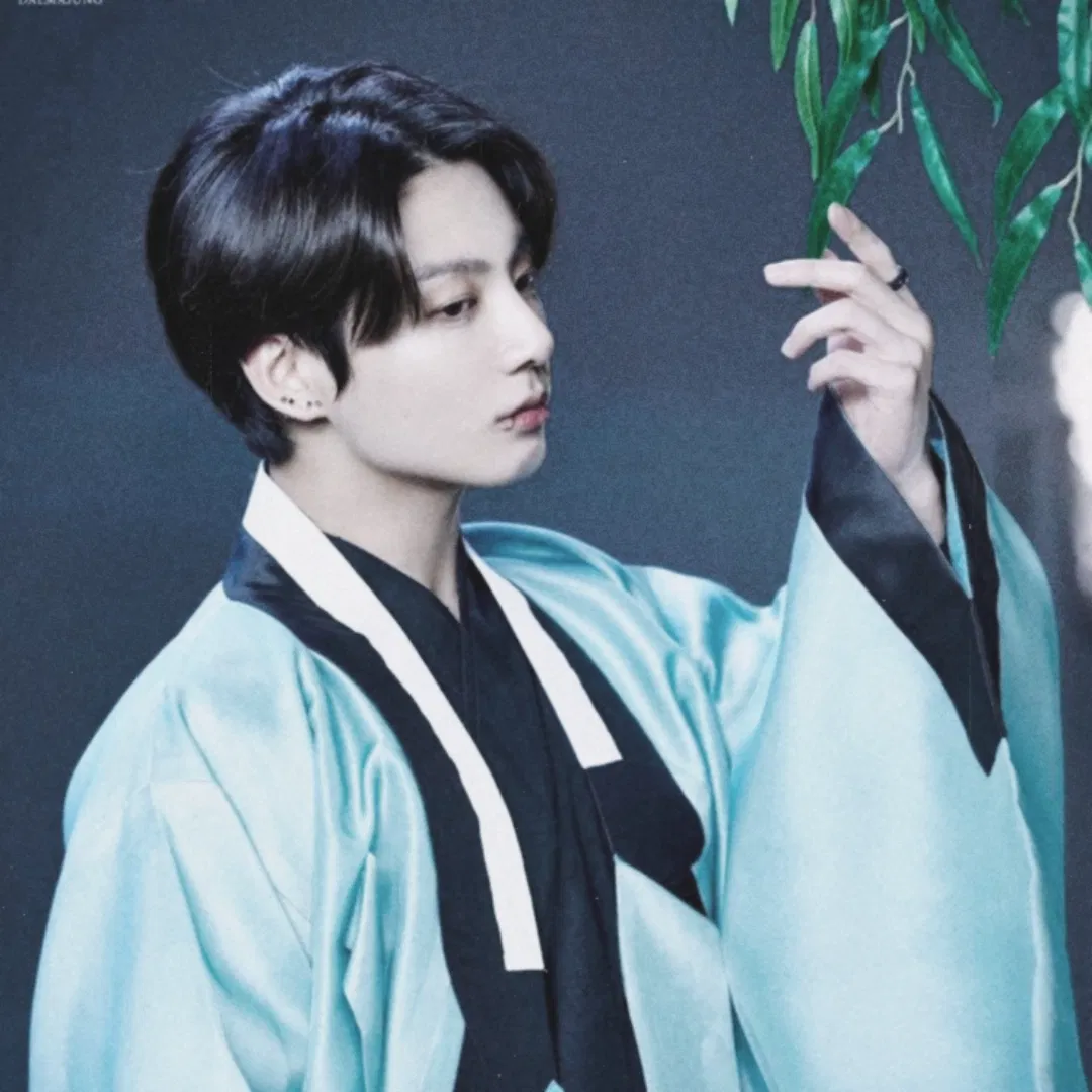 Avatar of J. Jungkook ☆` 𝘊𝘳𝘰𝘸𝘯 𝘱𝘳𝘪𝘯𝘤𝘦¡