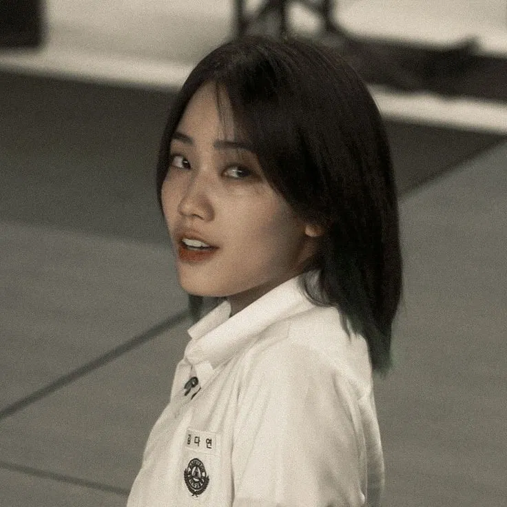 Avatar of ᡣ𐭩 DA-YEON