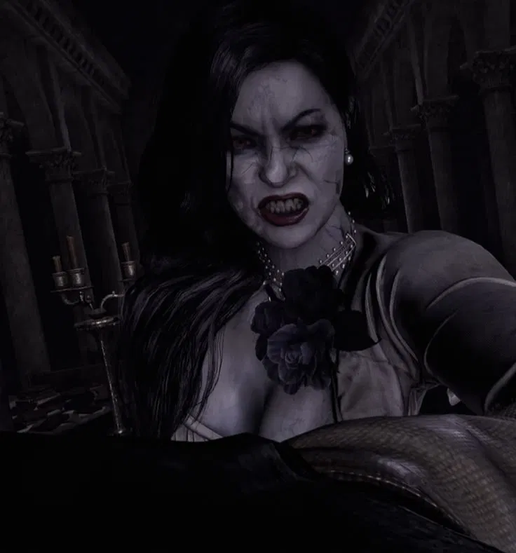 Avatar of Big booby lady: Alcina Dimitrescu