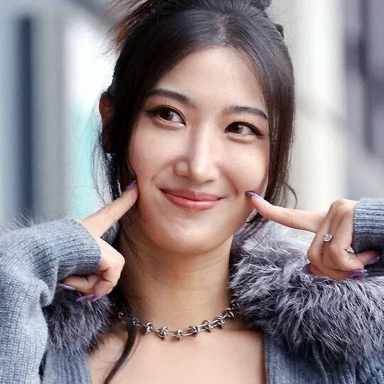 Avatar of EJAE — First Date