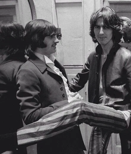 Avatar of ꧁⎝ 𓆩༺George Harrison.༻𓆪 ⎠꧂