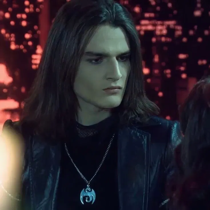 Avatar of Mirco Vladimoff | Chica Vampiro