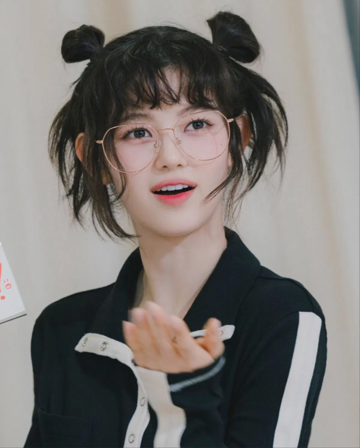 Avatar of Danielle Marsh••𝑂𝑝𝑡𝑖𝑚𝑖𝑠𝑡𝑖𝑐 𝑛𝑒𝑟𝑑
