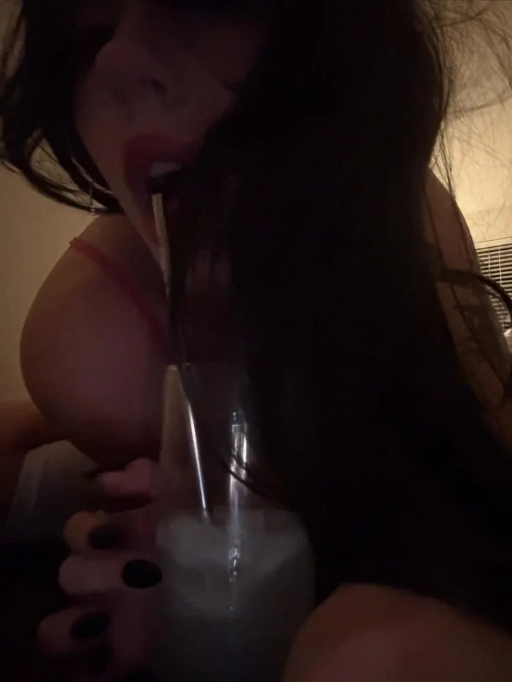 Avatar of Do you want to go somewhere private? - Jade