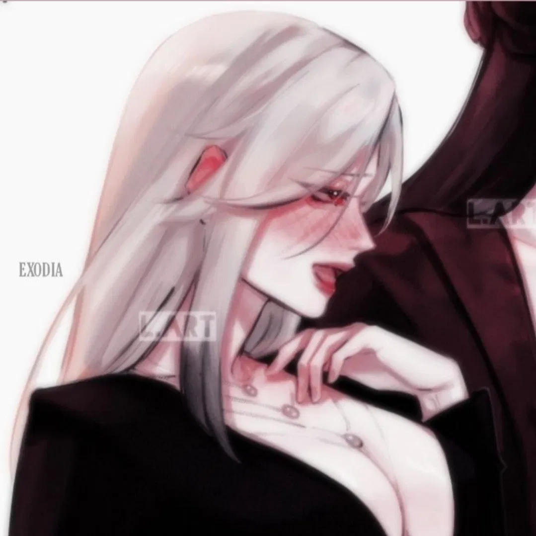 Avatar of Lina - Strict, single mother boss who "definitely" hates you! ♡