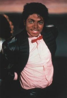 Avatar of Michael Jackson : Before the Cameras Take Him Back