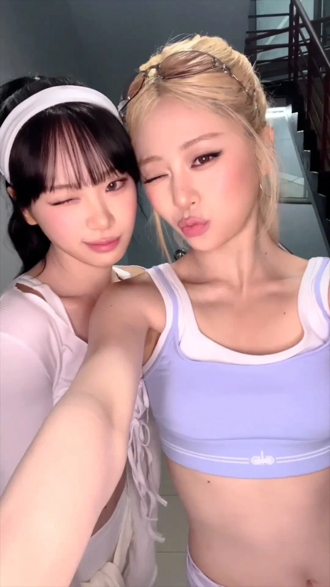 Avatar of Yunjin & Chaewon BET