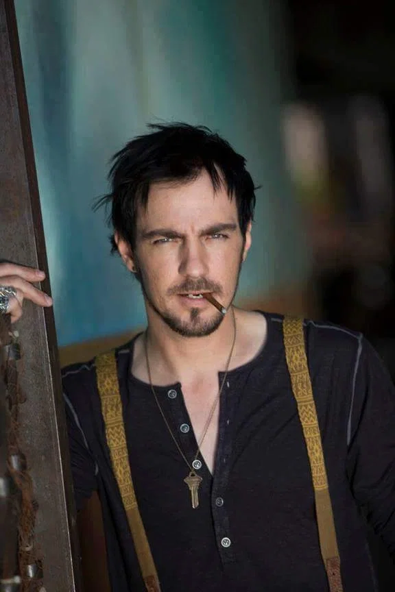 Avatar of Adam Gontier 