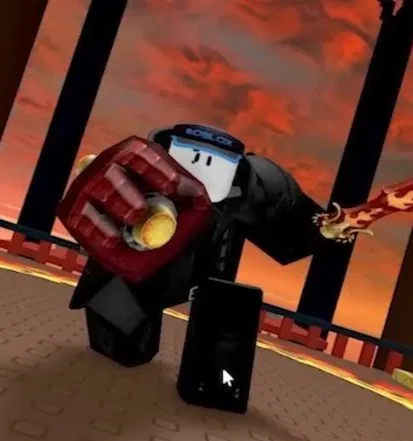 Avatar of ~°• CubedHexa22 •°~ 《BREAK IN AND STEAL THINGZZ!!1!》