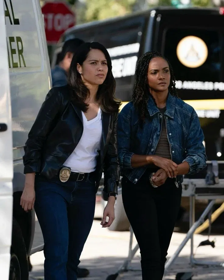Avatar of Detectives Angela Lopez & Nyla Harper 