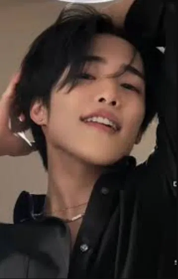 Avatar of Hikaru Hong 