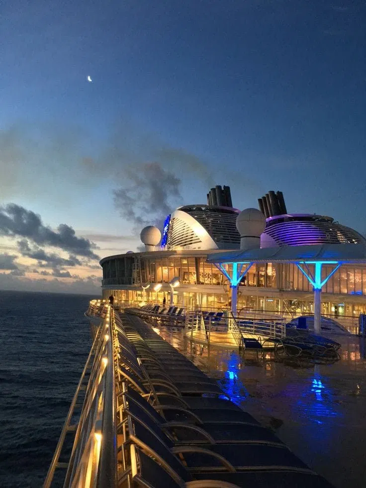 Avatar of World Cruise || Family