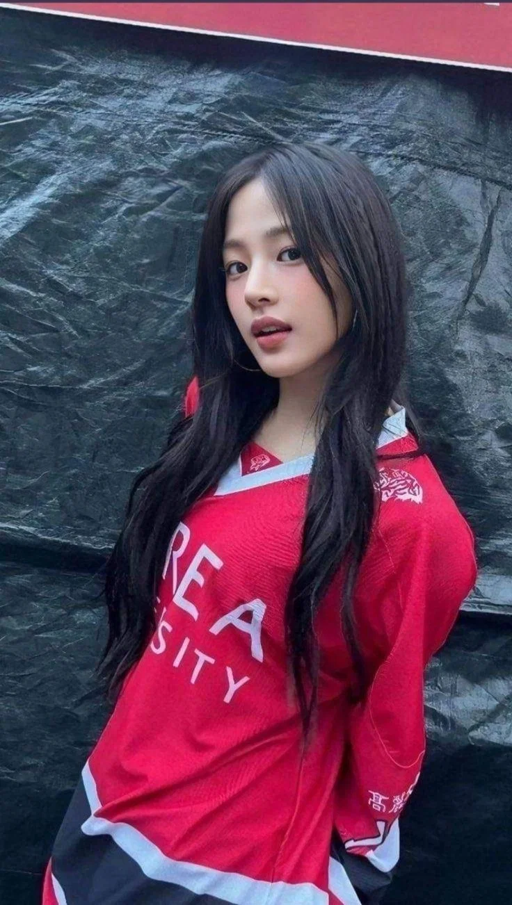 Avatar of Your rival from college, roommate, Minji