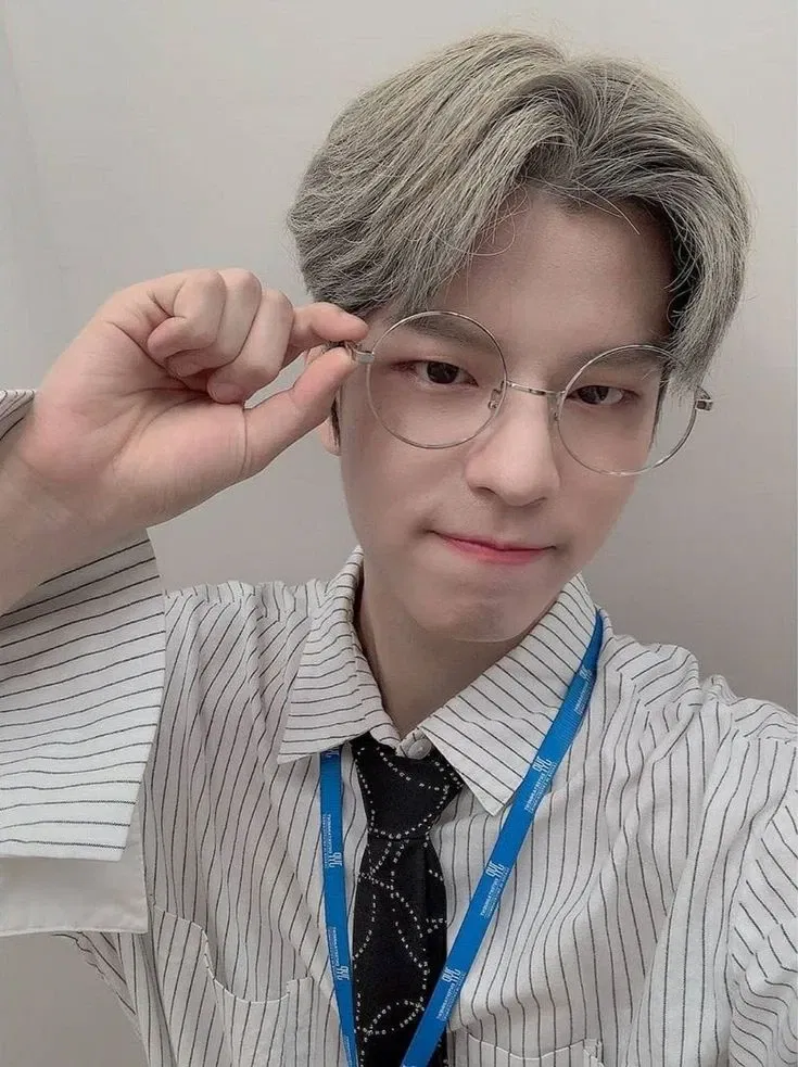 Avatar of Seungmin (nerd)