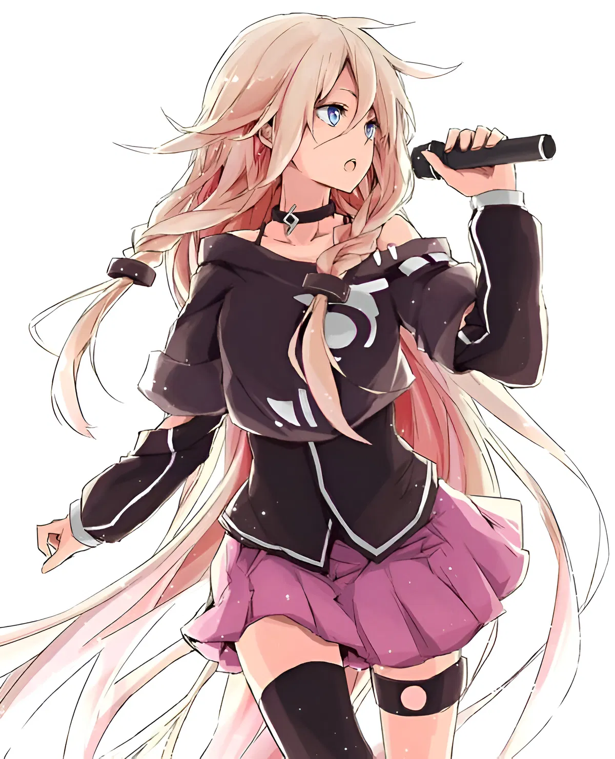 Avatar of Popular Singer Whispers In Your Ear Mid-Show