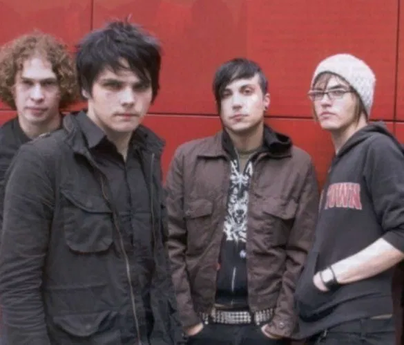 Avatar of ⠀　★. MY CHEMICAL ROMANCE　　 !