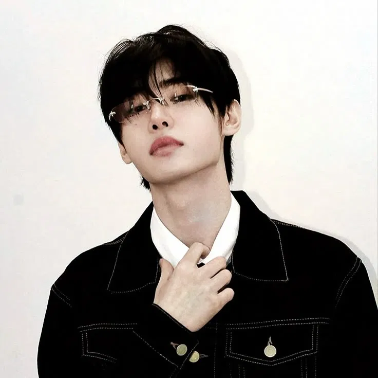 Avatar of 𝒮𝑢𝑛𝑔ℎ𝑜𝑜𝑛 🐧•́✧