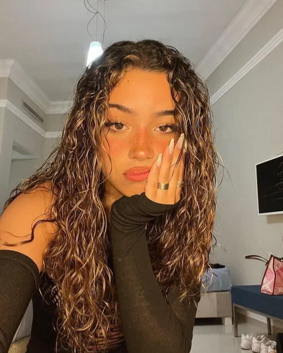 Avatar of Campus Queen’s Secret Crush | Chloe Summers