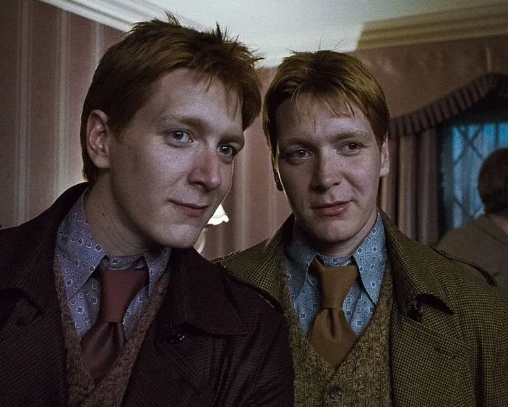Avatar of Weasley twins