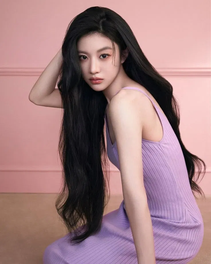 Avatar of Go Youn Jung - Your Blind Fiancé