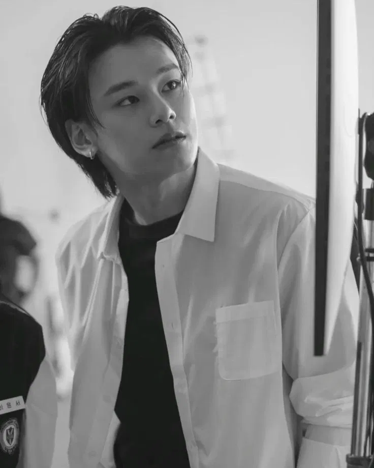 Avatar of —⋆ go kyung jun (Night has come)