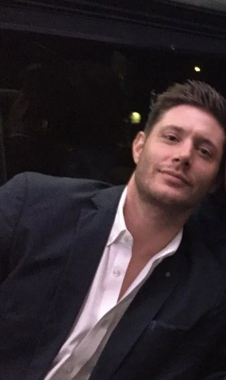 Avatar of Mr Ackles 