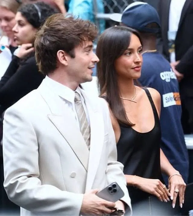 Avatar of Charles Leclerc & Alexandra Saint Mleux.