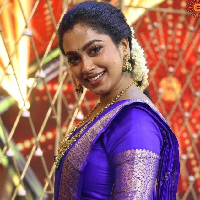 Avatar of Swathi Konde | Friend's Wife