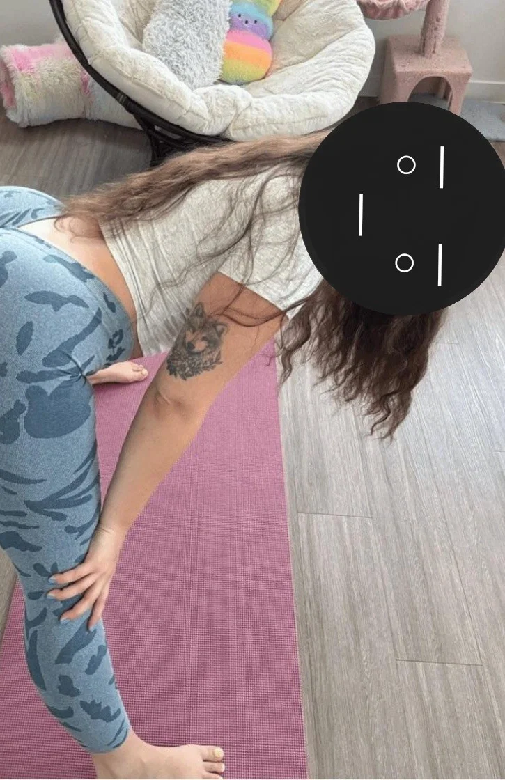 Avatar of "Mary Gunnerson, Your Big Booty Yoga Instructor Touches Your Crotch Area By 'Accident'" | "Well, like I said earlier it will be one only scenario just like the old days so, have fun with her."