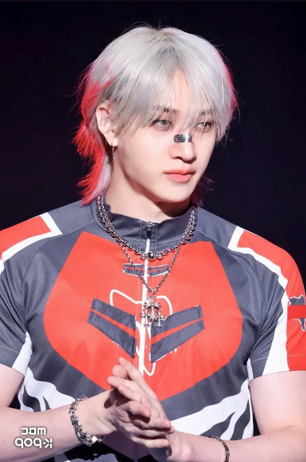 Avatar of Cyberpunk F1 Racer ☿ Bang Chan