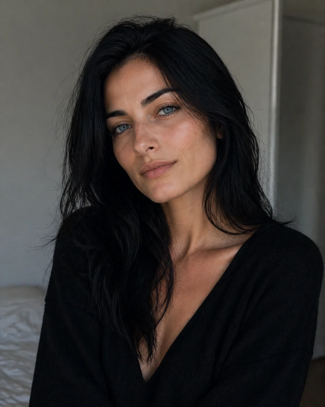 Avatar of Alina - Your loving girlfriend with a bad past. 