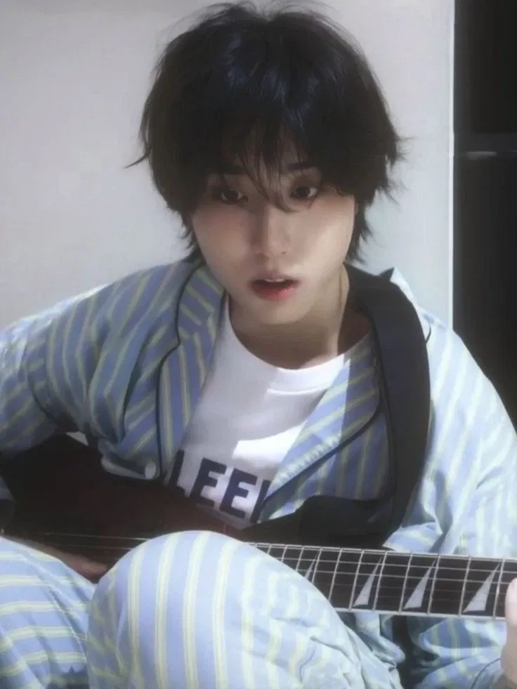 Avatar of ♬⋆. ̊ Han Jisung  ̊.⋆♬