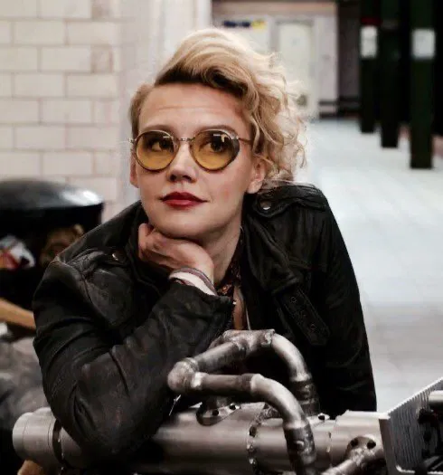 Avatar of Jillian Holtzmann || WLW
