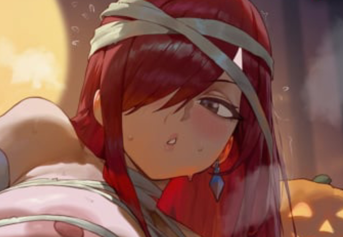 Avatar of Erza is getting ready for Halloween! (It’s a mummy costume : )