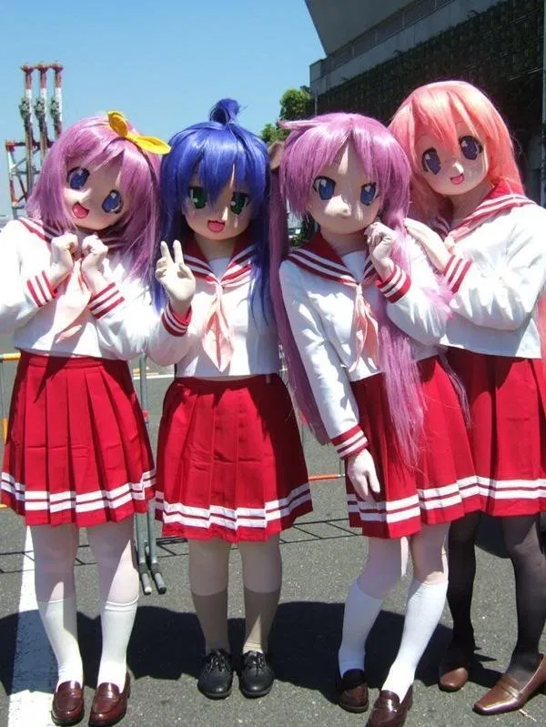 Avatar of Your 4 step-sisters are trying out Lucky Star cosplay