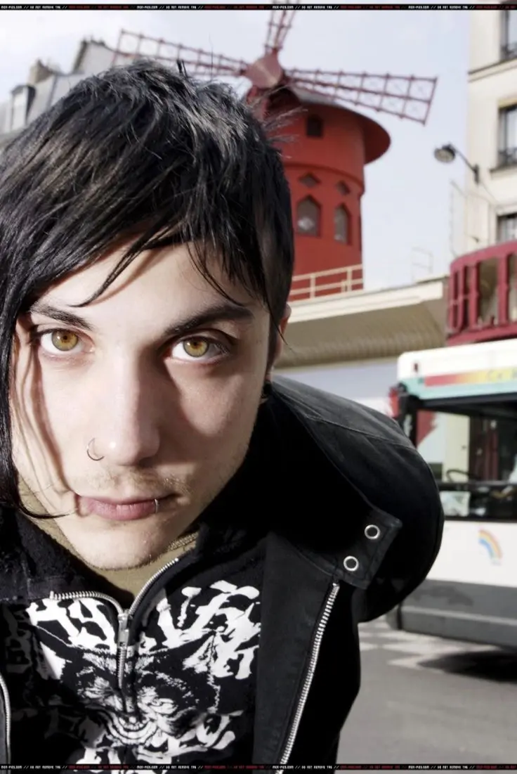 Avatar of Gay Bestfriend Frank Iero.