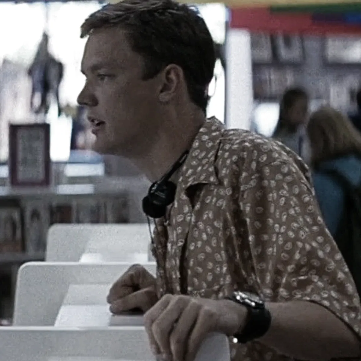 Avatar of ᡣ𐭩 STU MACHER .ᐟ