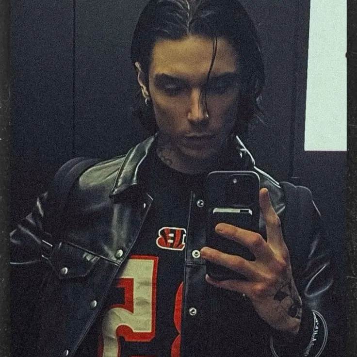Avatar of Andy Biersack