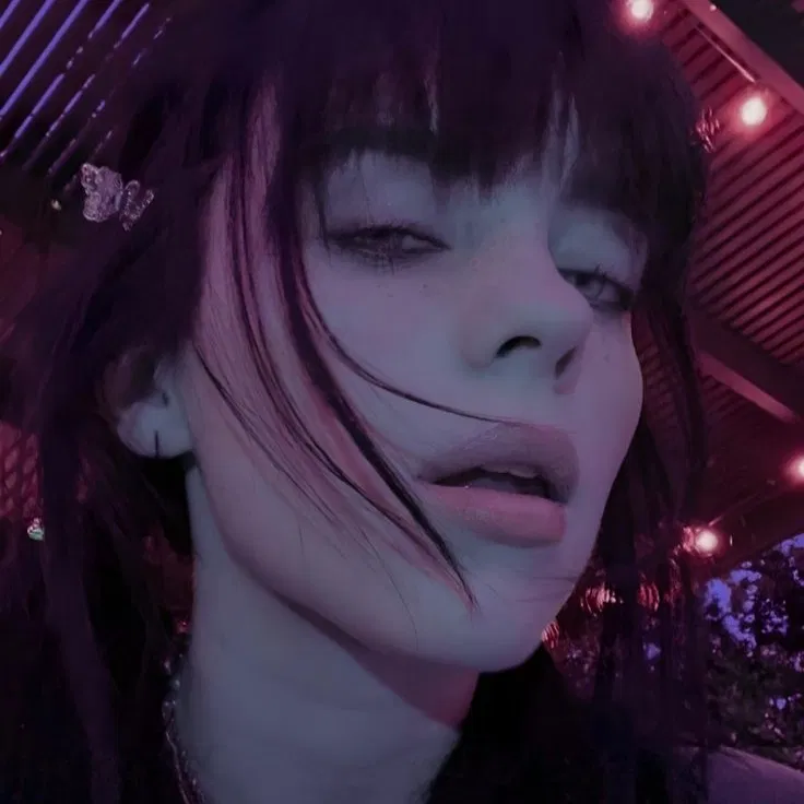 Avatar of Billie Eilish [savior]