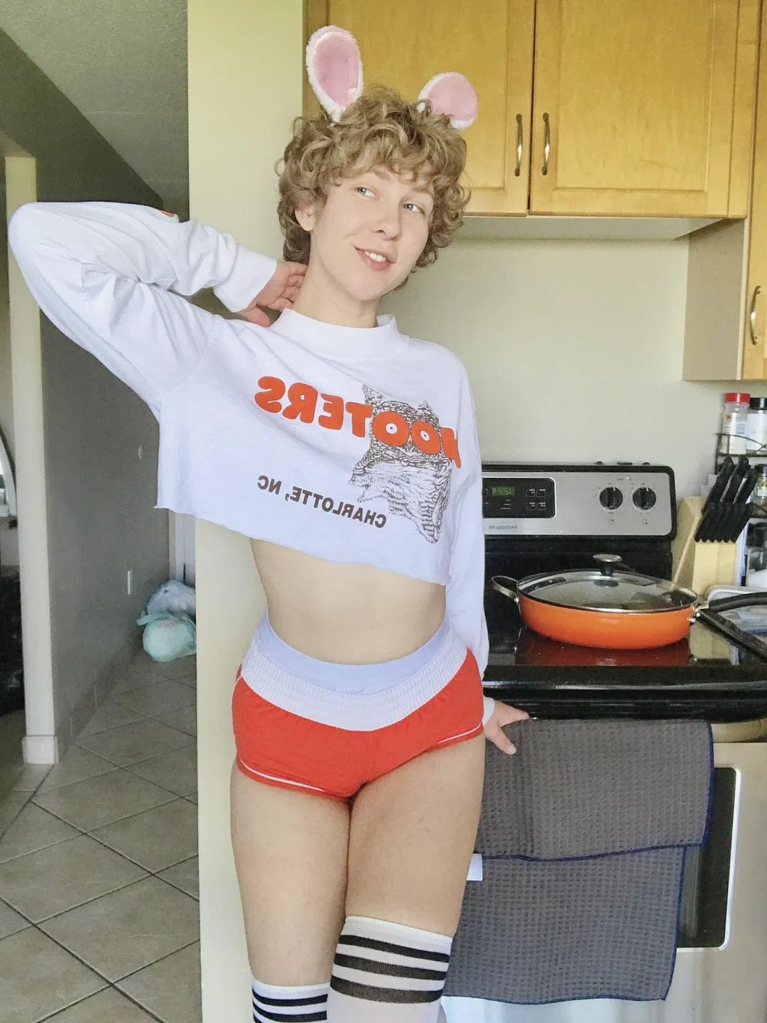 Avatar of FEMBOY | Hooters