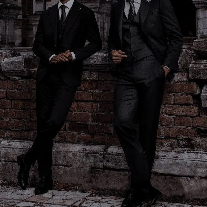 Avatar of Gabriel and James