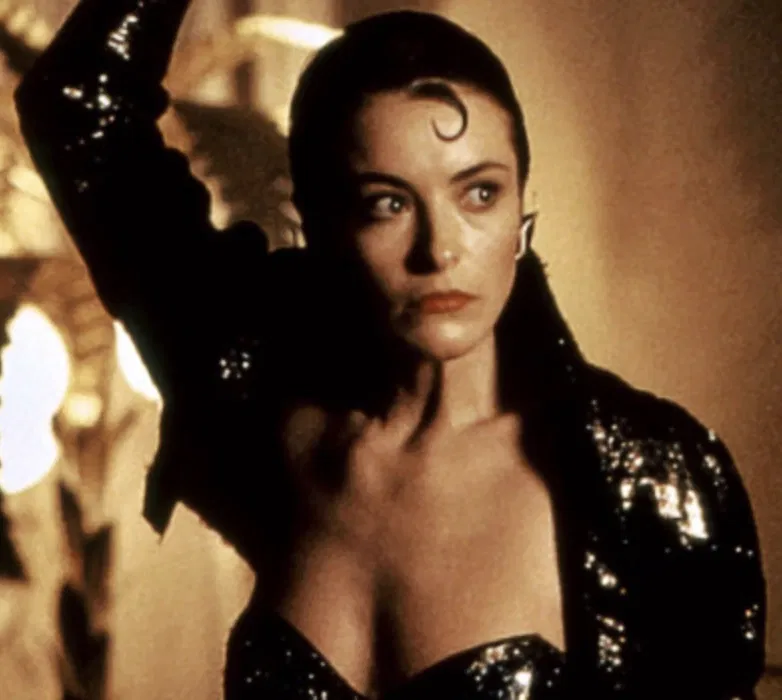 Avatar of Lady Sylvia Marsh 